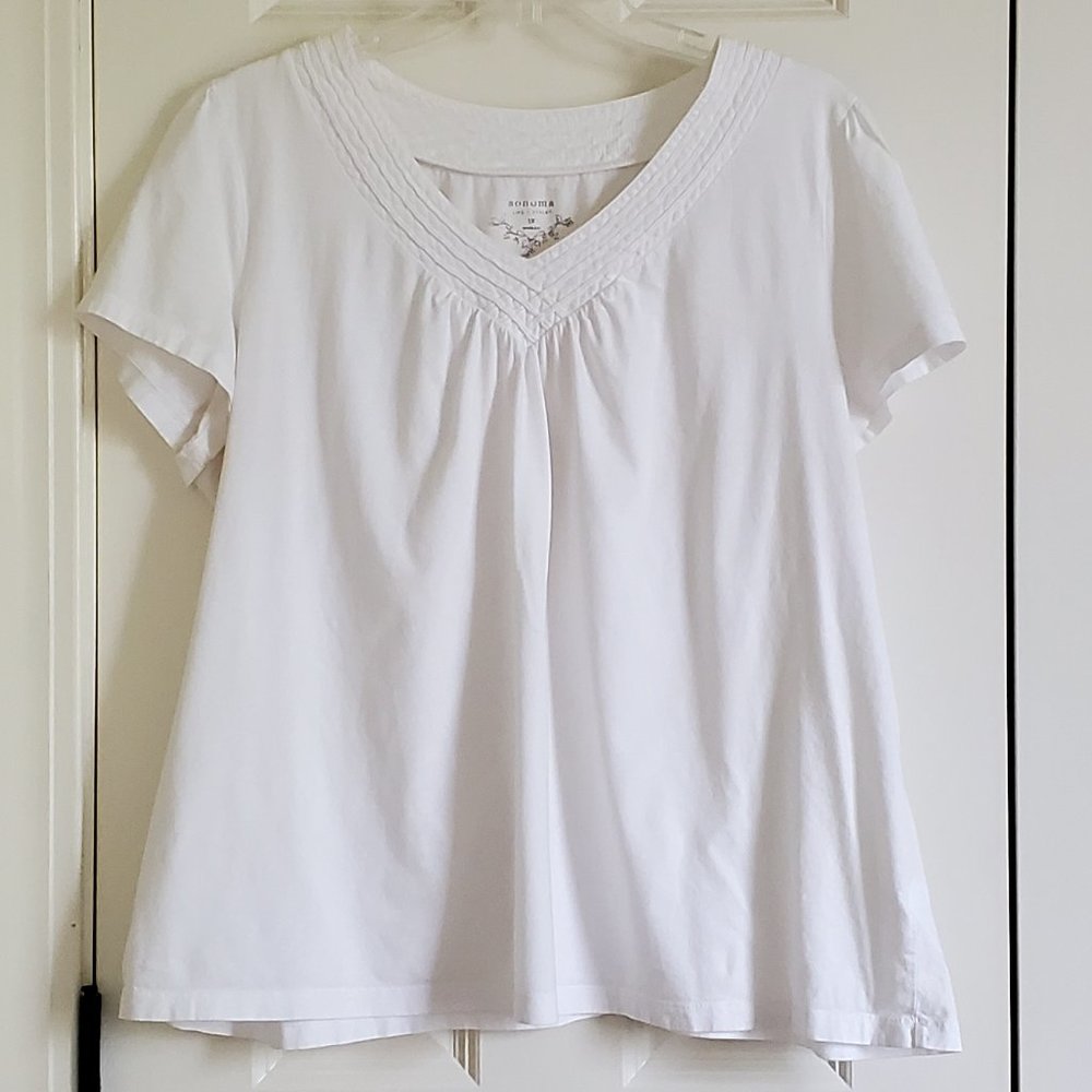 White V-neck Sonoma Short Sleeved Top